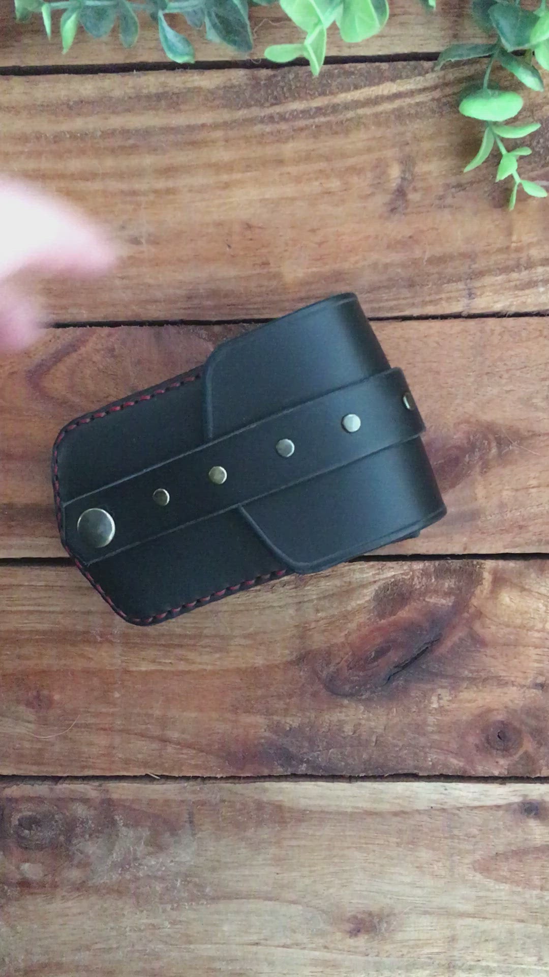 Video Showing a Handmade Black Mini Leather Belt Pouch for credit cards